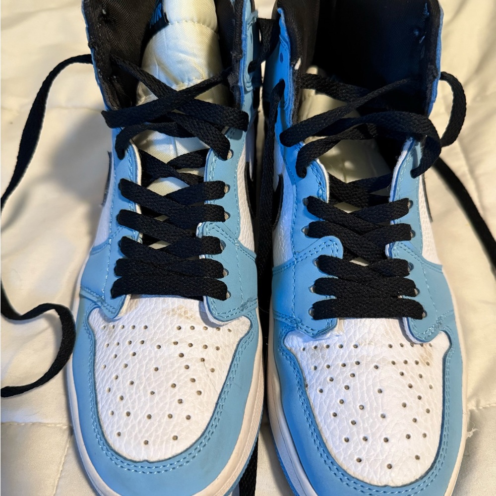 Nike Air Jordan Youth/Women's Sneakers - Blue and White